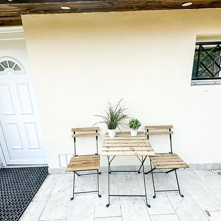 Le Comfy Nook - Tiny House Paris Cdg Disneyland Villeparisis Exterior foto